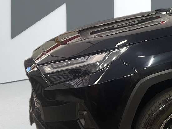 TOYOTA-RAV4-2023