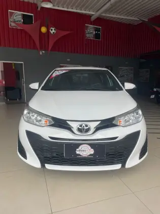 TOYOTA YARIS 1.3 16V FLEX XL LIVE MULTIDRIVE