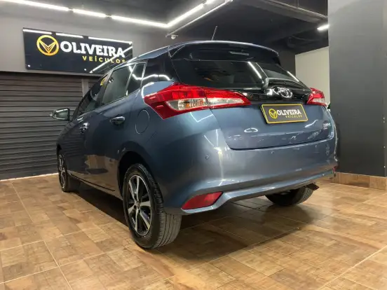 TOYOTA-YARIS-2020
