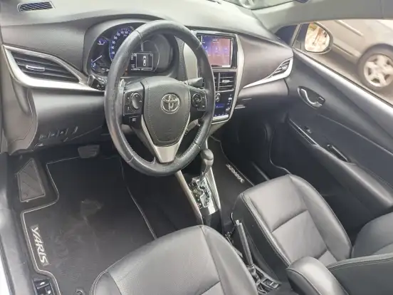 TOYOTA-YARIS-1.5 16V FLEX SEDAN XS MULTIDRIVE TOYOTA-YARIS-2019