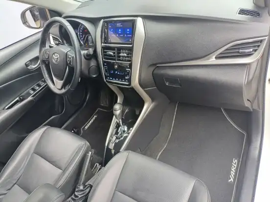 TOYOTA-YARIS-1.5 16V FLEX SEDAN XS MULTIDRIVE TOYOTA-YARIS-2019