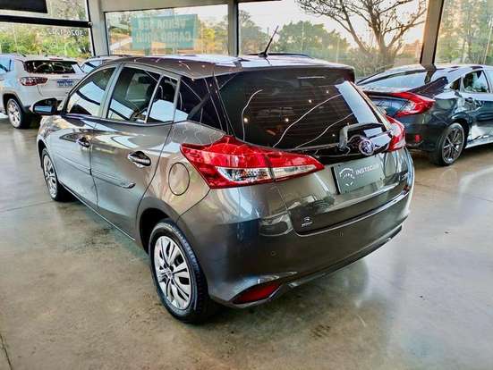 TOYOTA-YARIS-1.3 16V FLEX XL LIVE MULTIDRIVE TOYOTA-YARIS-2021