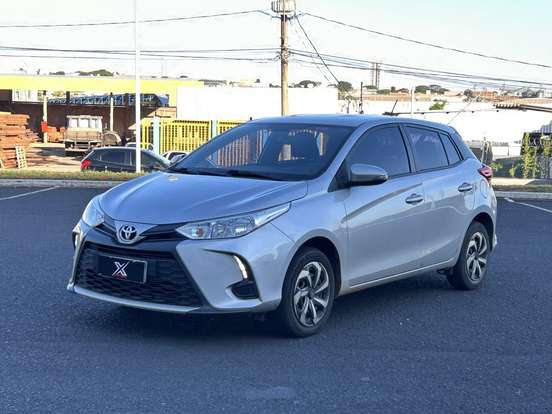 TOYOTA-YARIS-1.3 16V FLEX XL LIVE MULTIDRIVE TOYOTA-YARIS-2022