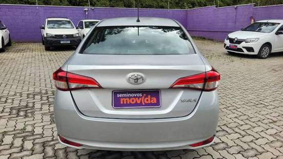 TOYOTA-YARIS-2024