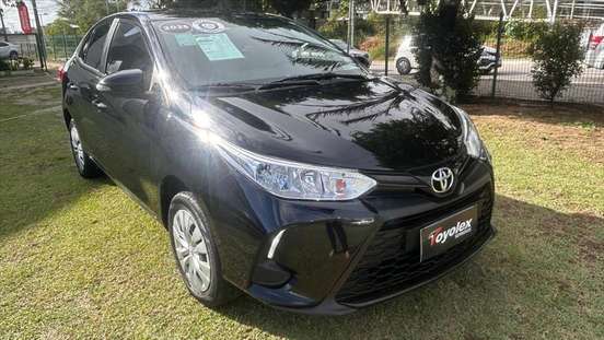 TOYOTA-YARIS-2024
