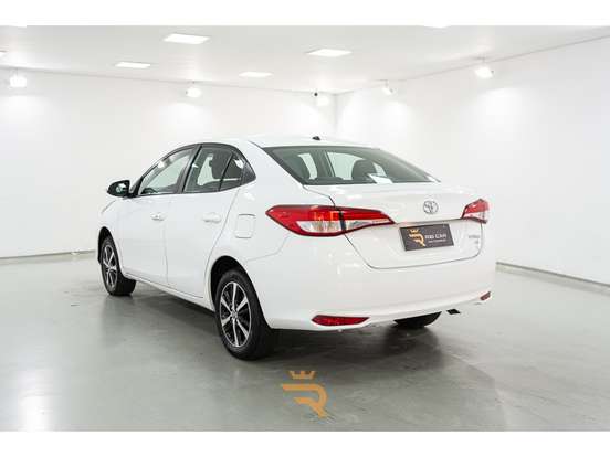 TOYOTA-YARIS-1.5 16V FLEX SEDAN XL PLUS CONNECT MULTIDRIVE TOYOTA-YARIS-2021