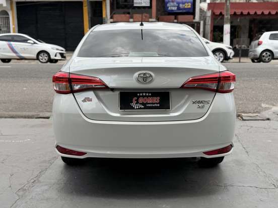 TOYOTA-YARIS-1.5 16V FLEX SEDAN XS CONNECT MULTIDRIVE TOYOTA-YARIS-2023