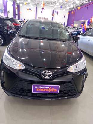 TOYOTA-YARIS-2024