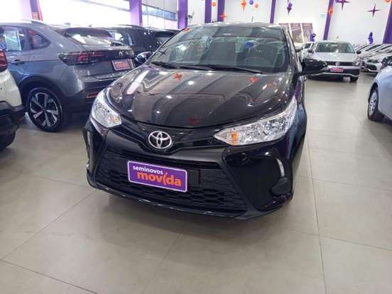 TOYOTA-YARIS-2024