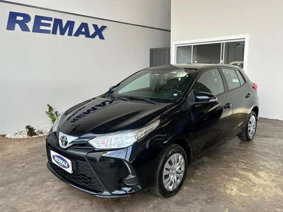TOYOTA-YARIS-2024