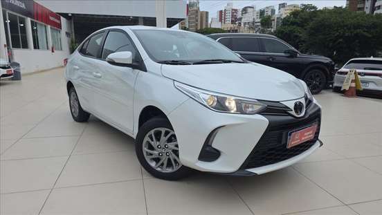 TOYOTA-YARIS-1.5 16V FLEX XS MULTIDRIVE TOYOTA-YARIS-2024