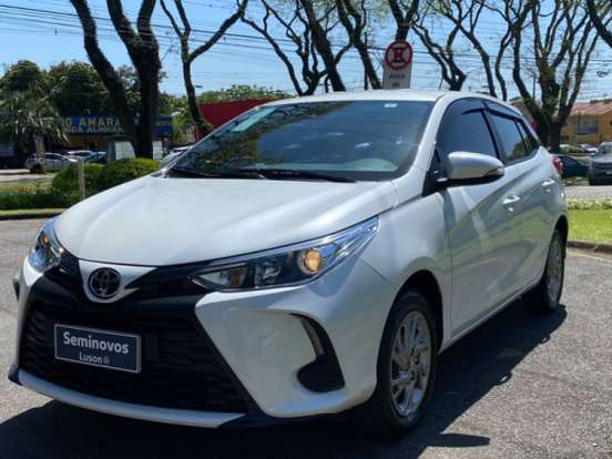TOYOTA-YARIS-1.5 16V FLEX XS MULTIDRIVE TOYOTA-YARIS-2024