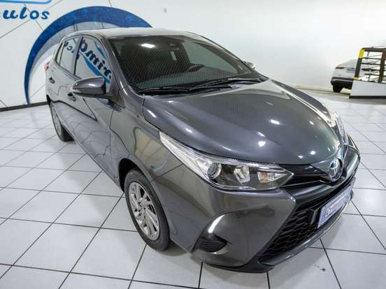 TOYOTA-YARIS-1.5 16V FLEX XS MULTIDRIVE TOYOTA-YARIS-2024