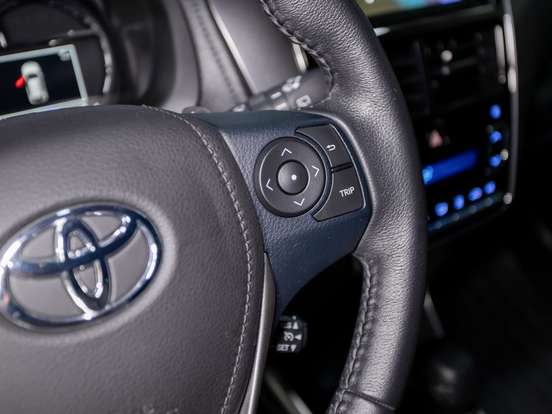 TOYOTA-YARIS-1.5 16V FLEX XS MULTIDRIVE TOYOTA-YARIS-2024