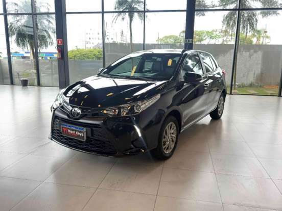TOYOTA-YARIS-2024