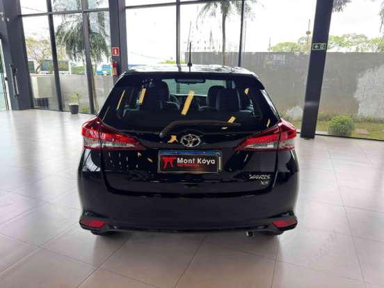 TOYOTA-YARIS-2024
