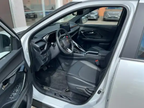 TOYOTA-YARIS CROSS-2026