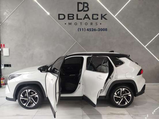 TOYOTA-YARIS CROSS-2026