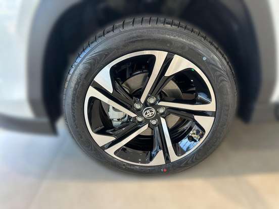 TOYOTA-YARIS CROSS-2026
