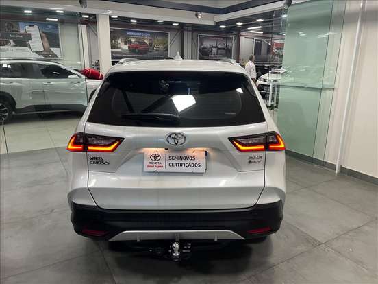 TOYOTA-YARIS CROSS-2026