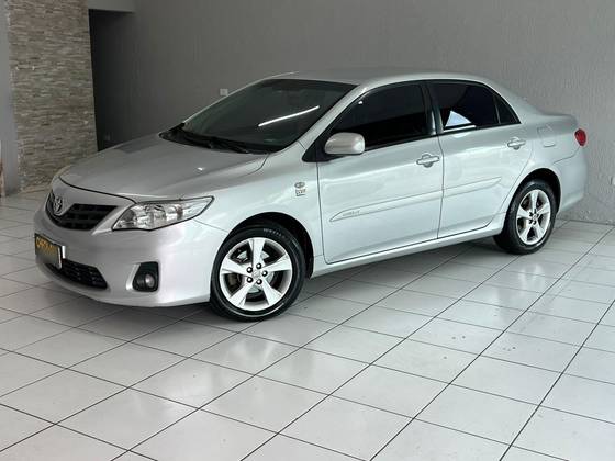 TOYOTA COROLLA 1.8 GLI 16V FLEX 4P AUTOMÁTICO