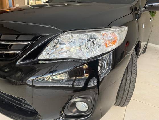 TOYOTA COROLLA 2.0 ALTIS 16V FLEX 4P AUTOMÁTICO