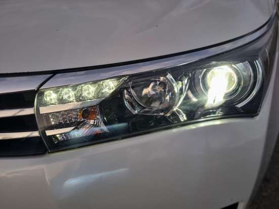 TOYOTA-COROLLA-2.0 ALTIS 16V FLEX 4P AUTOMÁTICO TOYOTA-COROLLA-2014