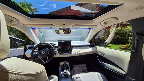 TOYOTA-COROLLA-2024