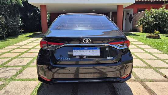 TOYOTA-COROLLA-2024