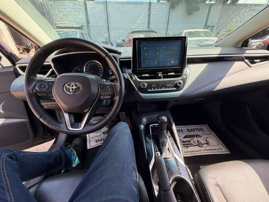 TOYOTA-COROLLA-2022