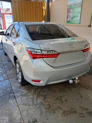 TOYOTA-COROLLA-2018
