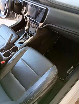 TOYOTA-COROLLA-2018