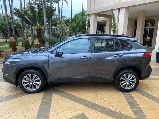 TOYOTA-COROLLA CROSS-2.0 VVT-IE FLEX XR DIRECT SHIFT TOYOTA-COROLLA CROSS-2025