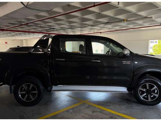 TOYOTA-HILUX-3.0 SRV 4X4 CD 16V TURBO INTERCOOLER DIESEL 4P AUTOMÁTICO TOYOTA-HILUX-2009