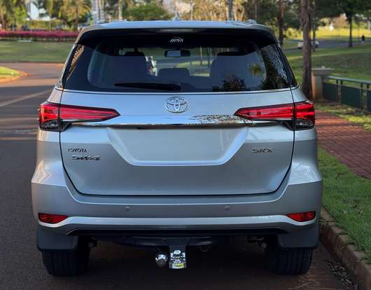 TOYOTA-HILUX SW4-2019