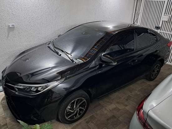 TOYOTA-YARIS-2022