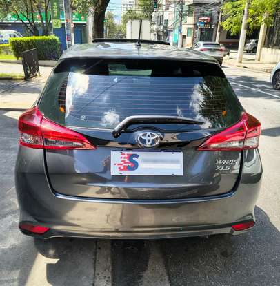 TOYOTA-YARIS-2022