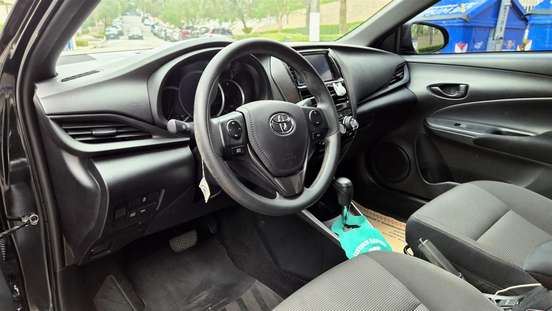 TOYOTA-YARIS-2022