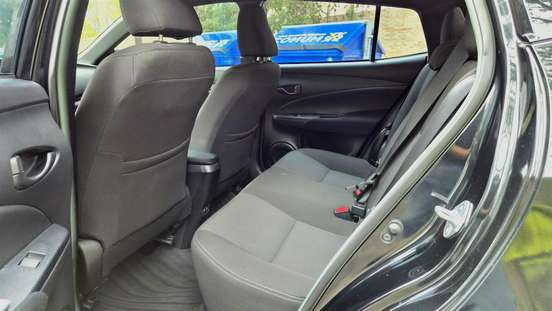 TOYOTA-YARIS-2022