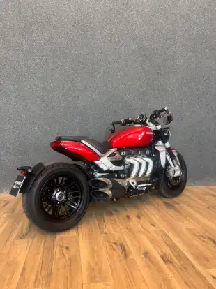 TRIUMPH-ROCKET III R-2021