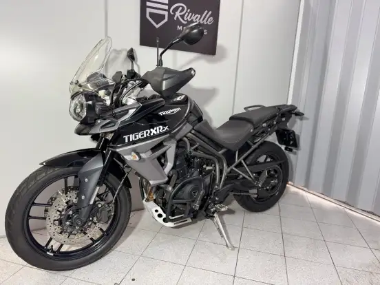 TRIUMPH-TIGER 800 XRX TRIUMPH-TIGER 800 XRX-2016
