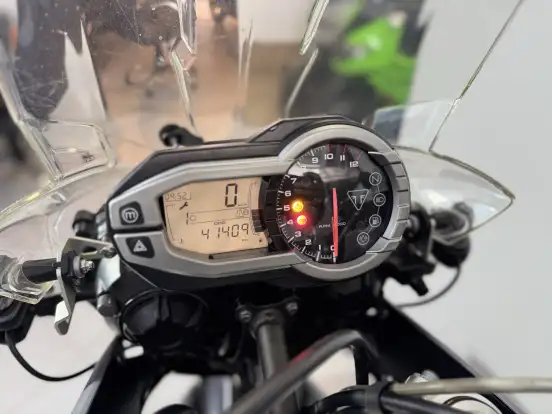 TRIUMPH-TIGER 800 XRX TRIUMPH-TIGER 800 XRX-2016