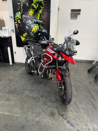 TRIUMPH TIGER 900 GT 