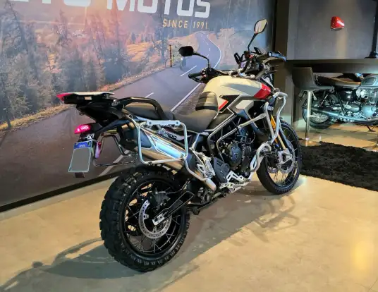 TRIUMPH-TIGER 900 RALLY PRO-2025