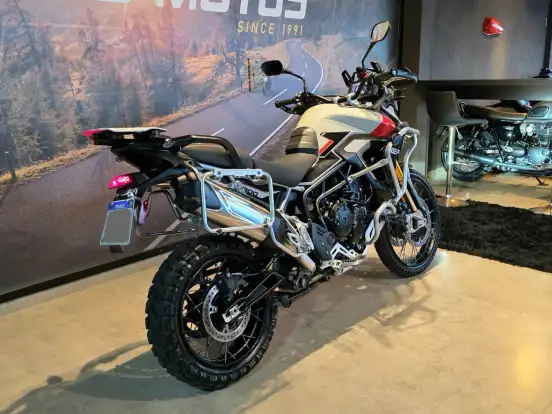 TRIUMPH-TIGER 900 RALLY PRO TRIUMPH-TIGER 900 RALLY PRO-2025