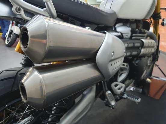 TRIUMPH-BONNEVILLE SCRAMBLER 1200 XE-2020