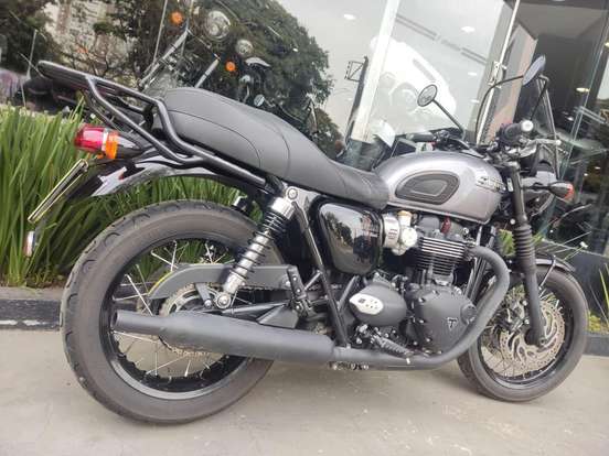 TRIUMPH-BONNEVILLE T120 BLACK 1200 TRIUMPH-BONNEVILLE T120 BLACK 1200-2025