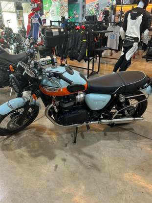 TRIUMPH-BONNEVILLE T100 900-2022