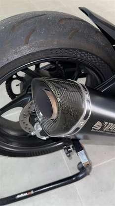 TRIUMPH-DAYTONA 660-2024