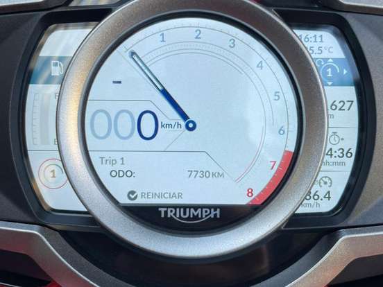 TRIUMPH-ROCKET III R TRIUMPH-ROCKET III R-2021